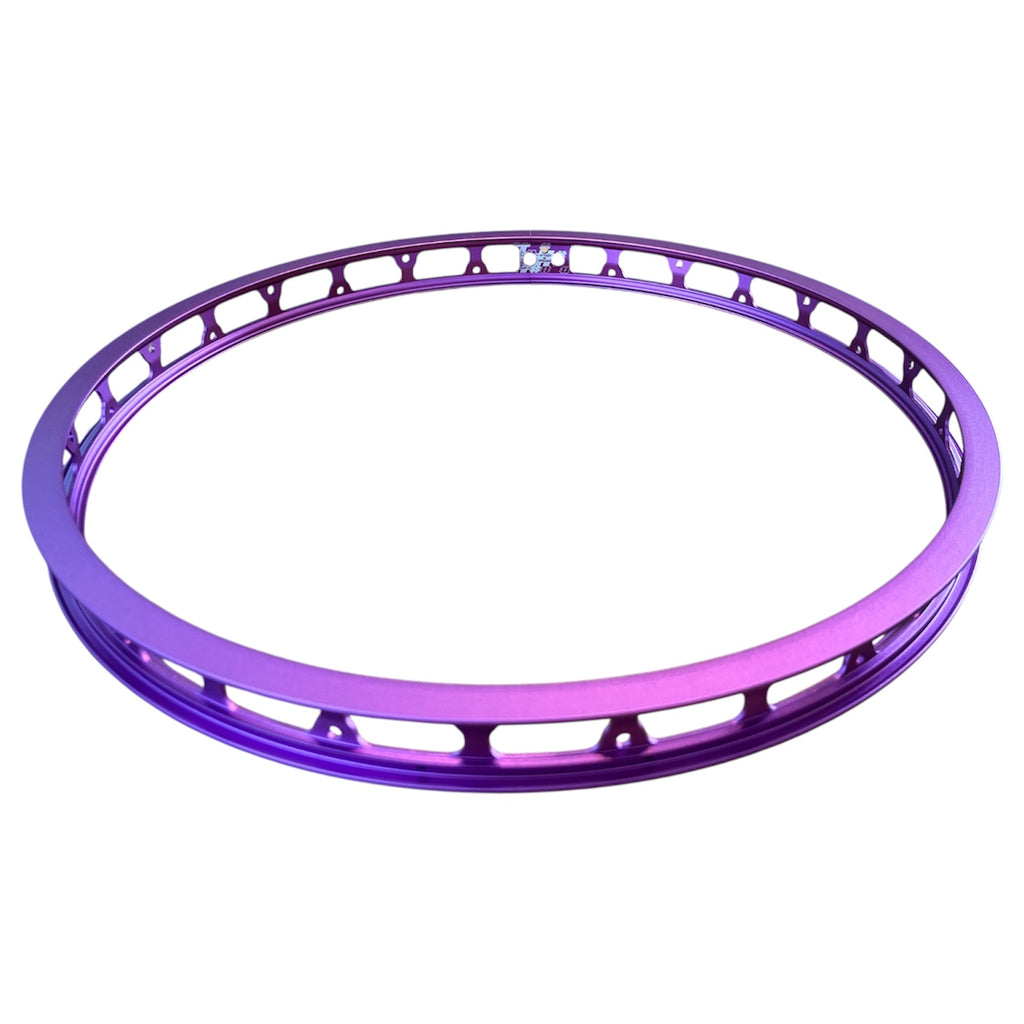 Jante avant 20'' 32mm 28 trous noir, argent, violette | Rim front 20'' 32mm 28 holes Black, Silver, Purple